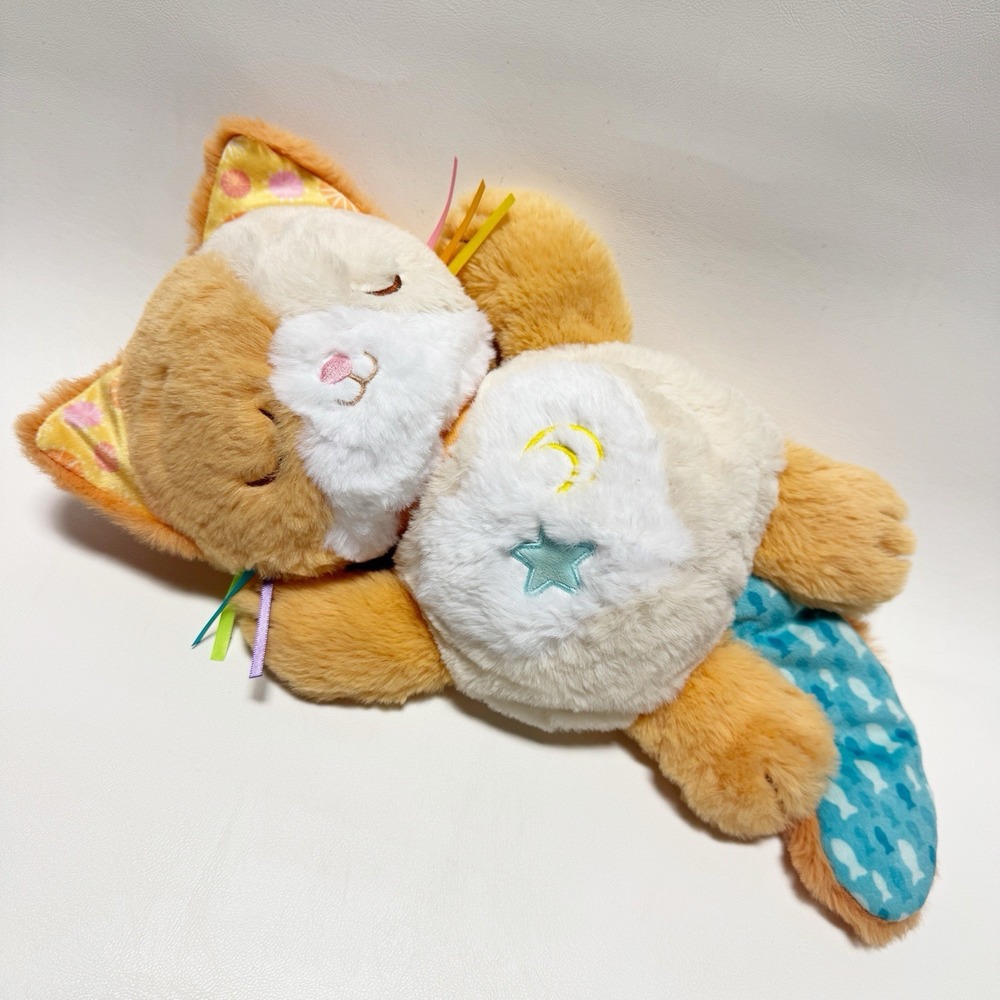 VTech Soothing Slumbers Sleepy Kitten Calming Purrs Musical Light Up Plush Toy